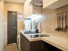 New Luxury Fully Furnished Unit 309 9th image