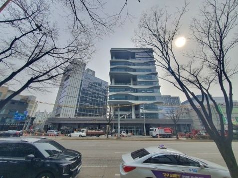 🏠 5 minutes from Indeokwon and Pyeongchon St 11th image