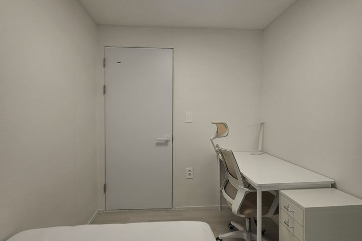 Room B 7번째 이미지
