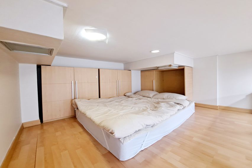 전망좋고 넓은 복층집