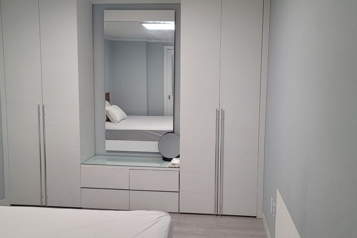 Two-bedroom apartment near Gangnam Station, 3 11th image