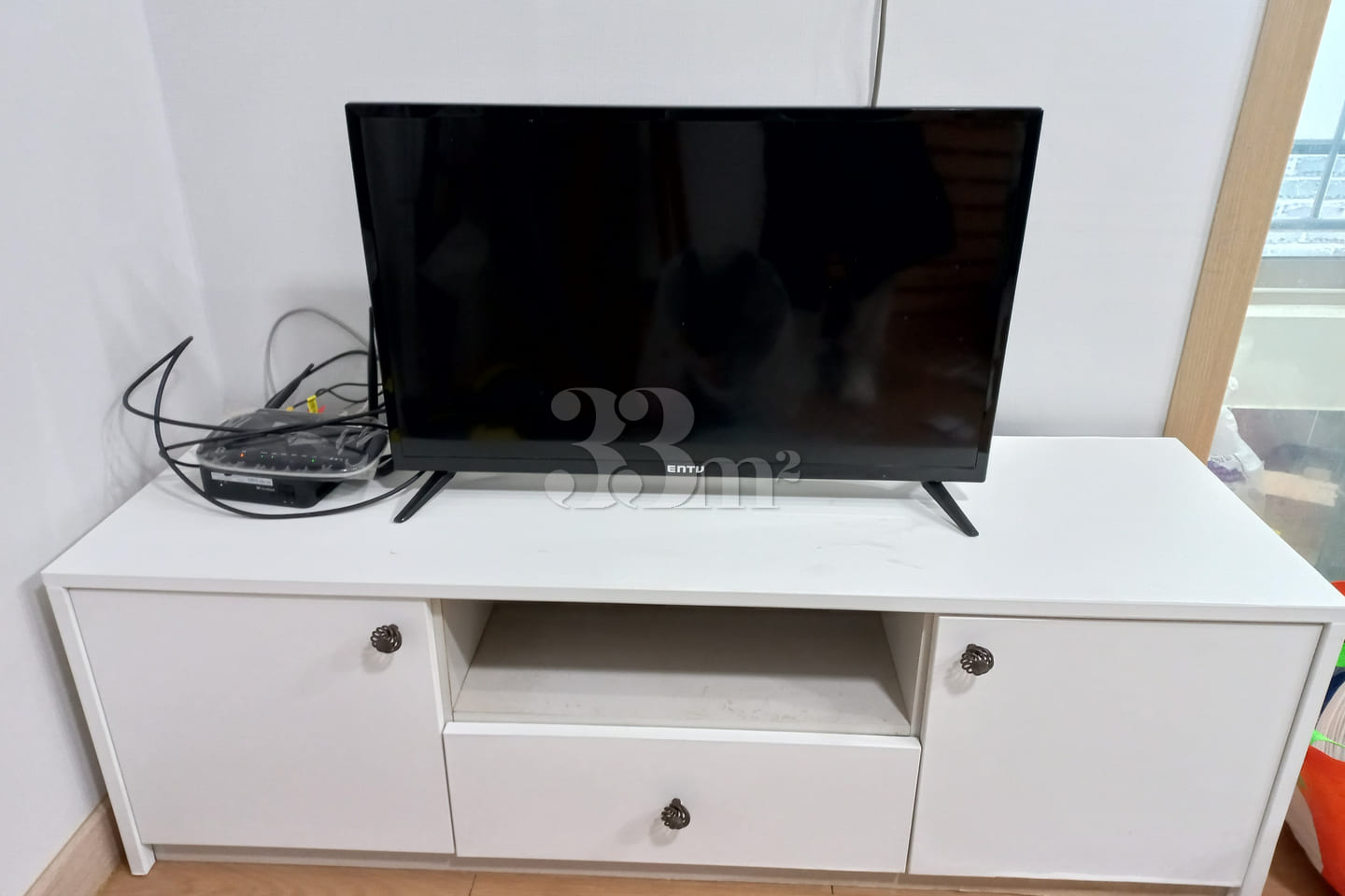 Neat and cozy studio apartment 3th image