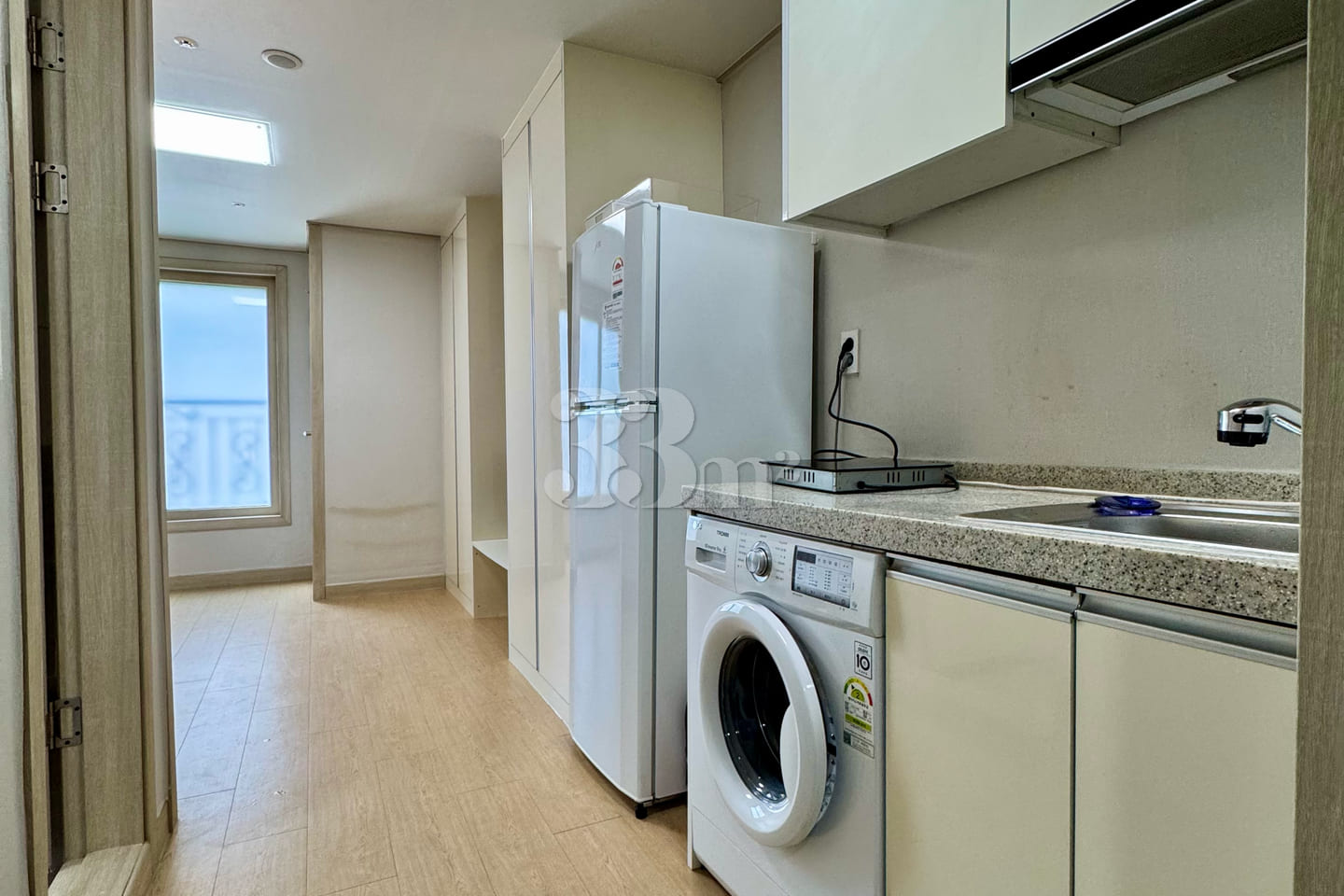 Studio Apartment (10 min from Osan Station) D 3th image