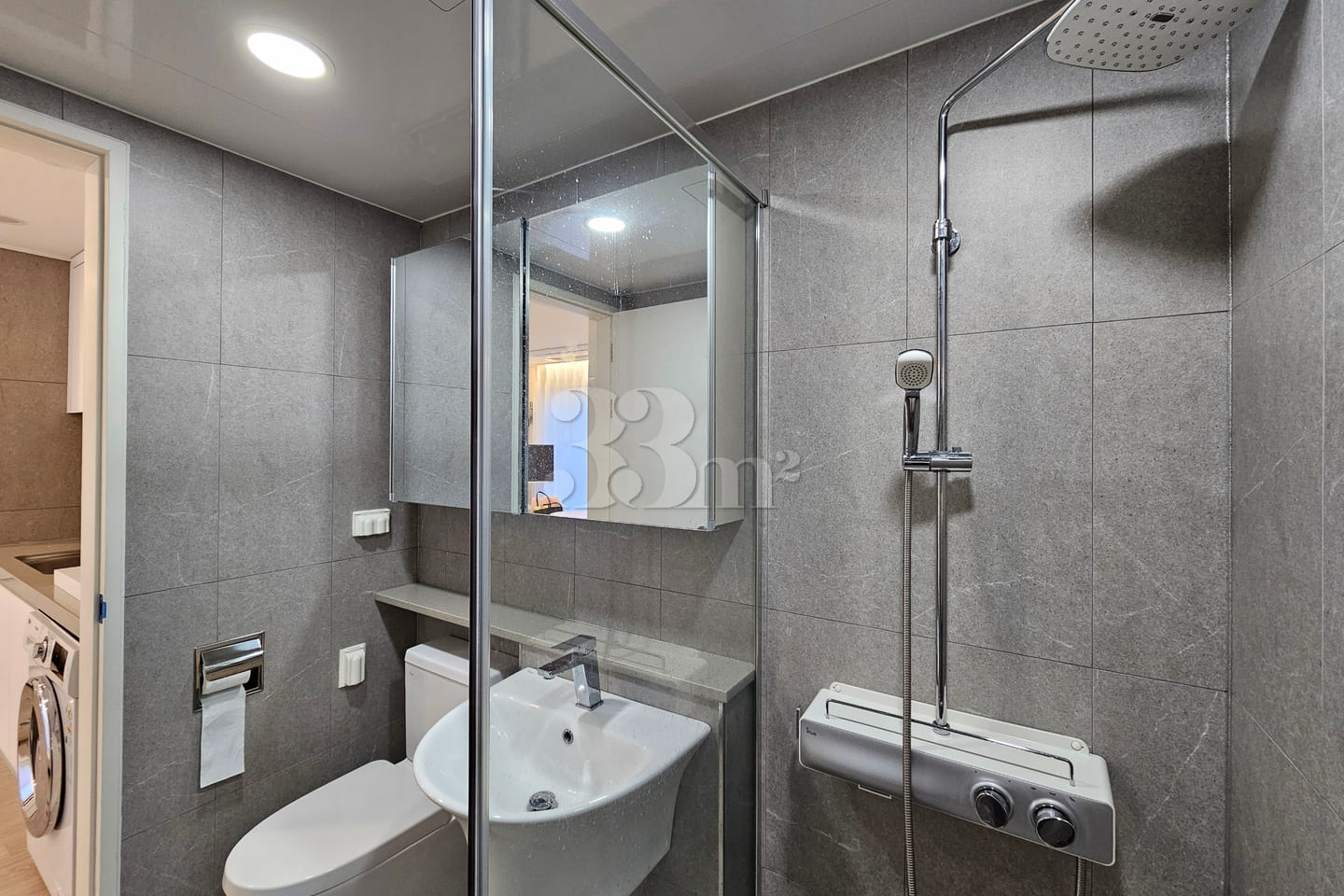 Affordable two-room apartment in Deungchon 5th image