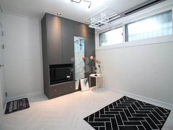 Affordable studio apartment 5th image