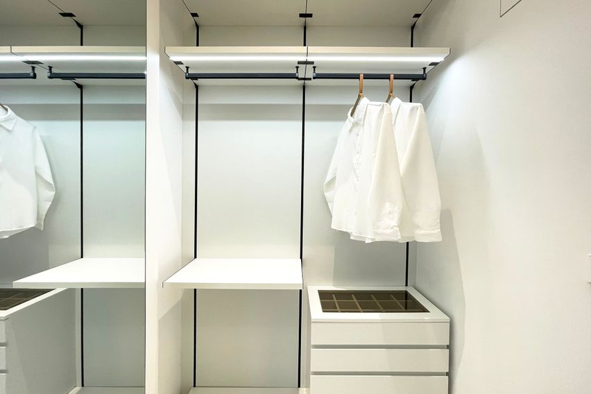 청담사거리 신축스위트룸