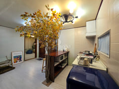 Two-room apartment near the station, 10 secon 2th image