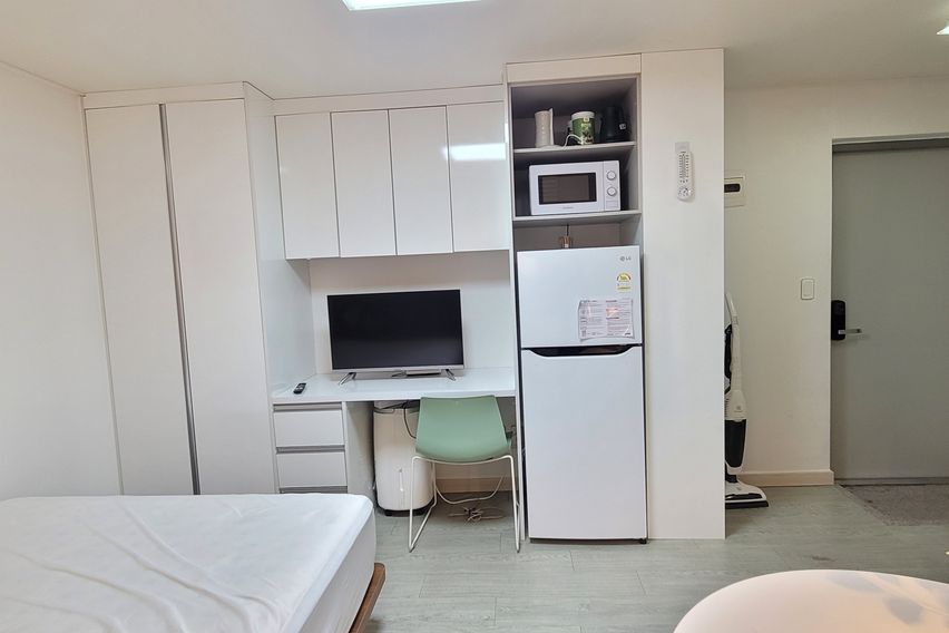 지하철4분#신축7평#퀸