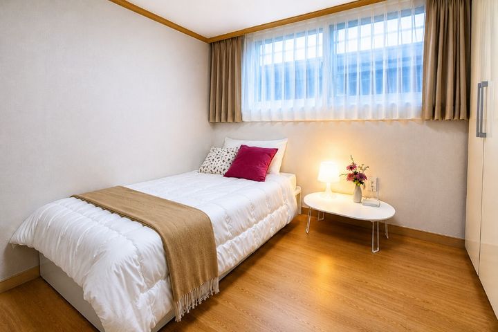 Suyu Station Fully Furnished Unit 4 0th image