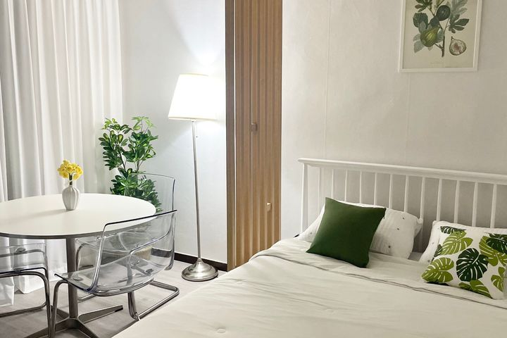 Two-room unit, 5-minute walk from the termina 0th image