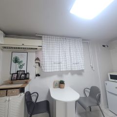 투룸 101호 방 이미지