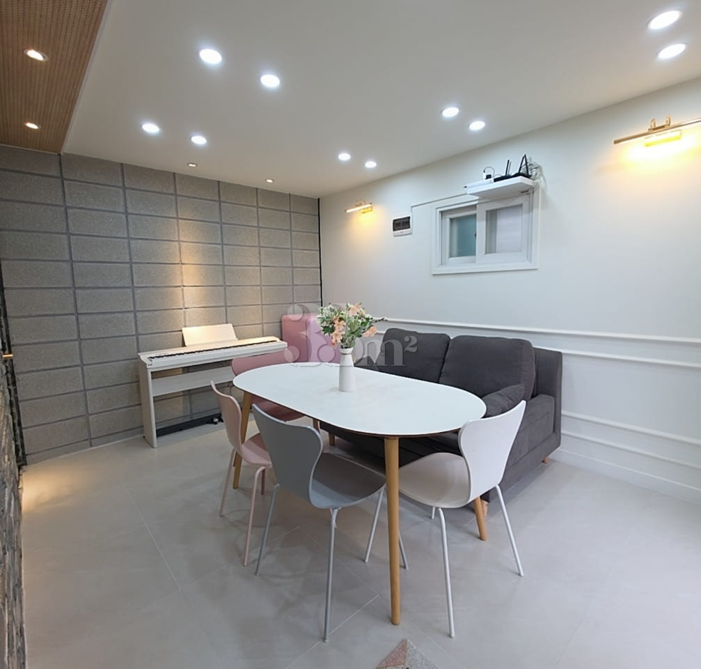 35-pyeong, 4 bedrooms, garden, parking 4th image