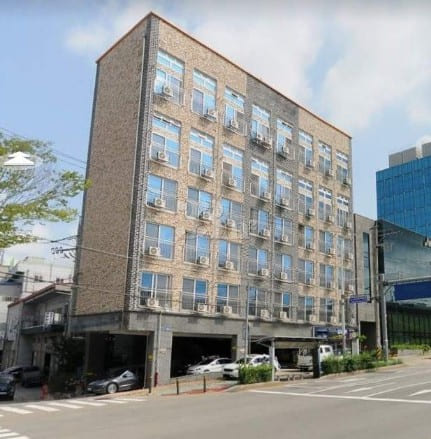 Clean, fully furnished 1.5-room unit 9th image