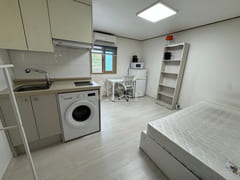 Studio apartment with a terrace near the back 0th image