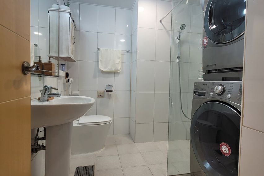 일산호수공원앞💕수영장