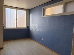 Family One-Room, Unit 307 2th image