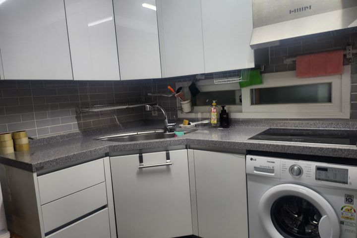 Best Three-Room Apartment Near Sinnonhyeon an 15th image