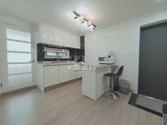 Yeoksam/Hanti/Bright and spacious room 3th image