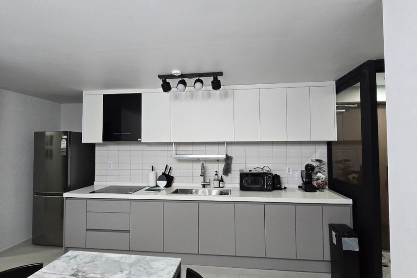 주차가능/역1분/신축