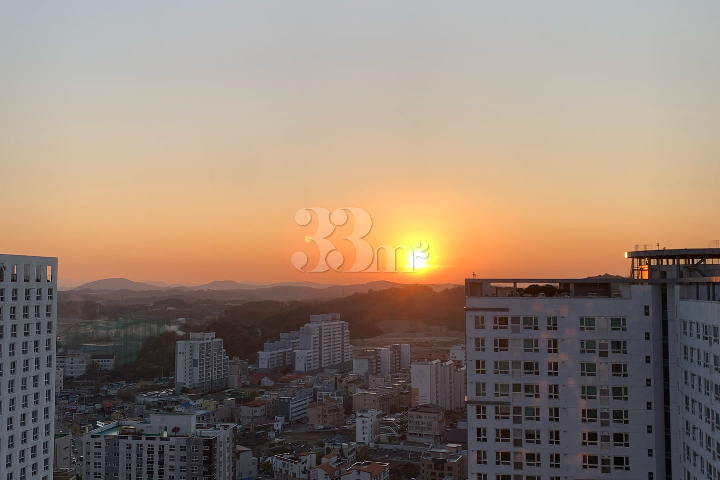 Cheongju Terminal 'Two-Bay' Unit with Free Pa 1th image