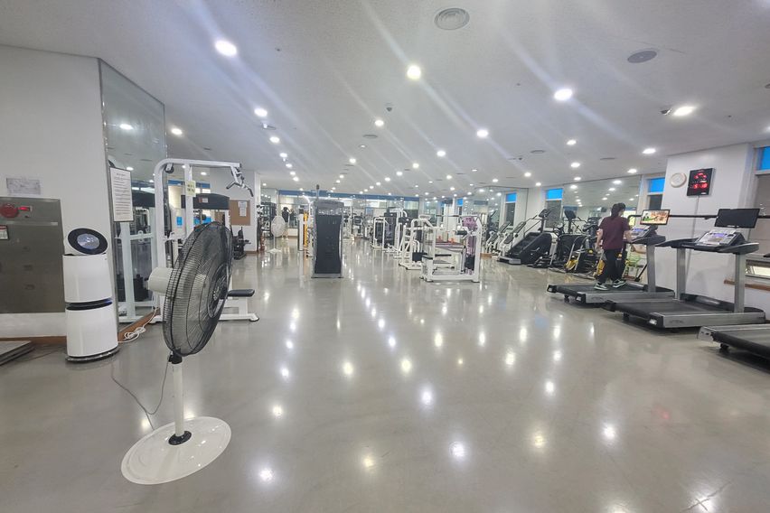 일산호수공원앞💕수영장