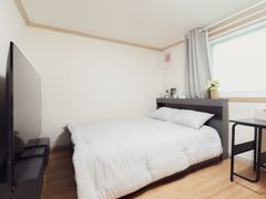 Sari Station Two-Bedroom Apartment with Full  0th image