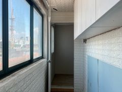 Prime location right next to Seoknam Station  13th image