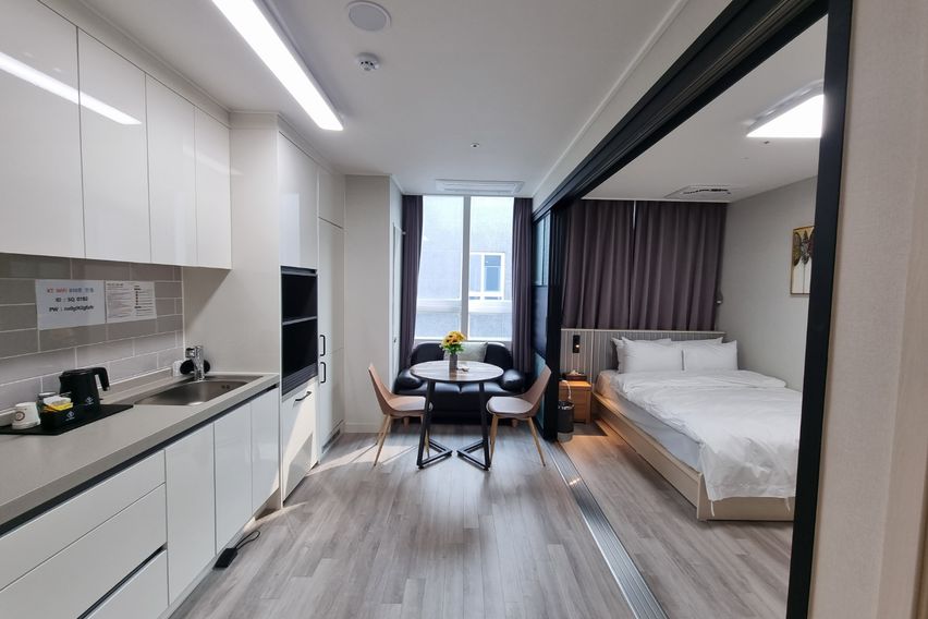 스카이캐슬 호텔-스위트 0번째 이미지