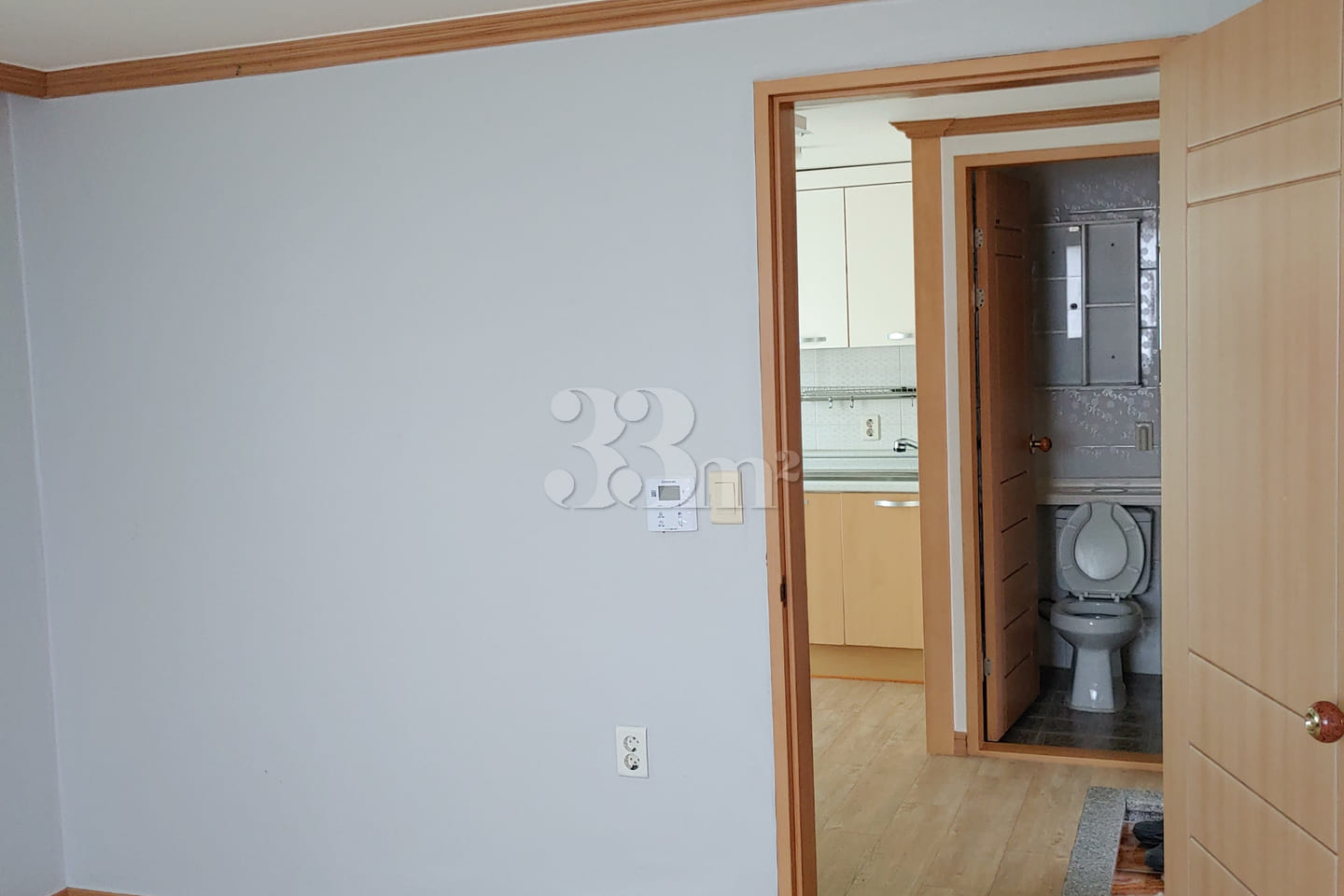 Yongwon-dong 1.5-room unit with a large veran 7th image