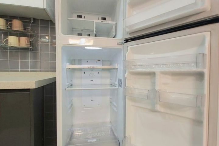 Fully furnished apartment in the Gunpo Statio 8th image