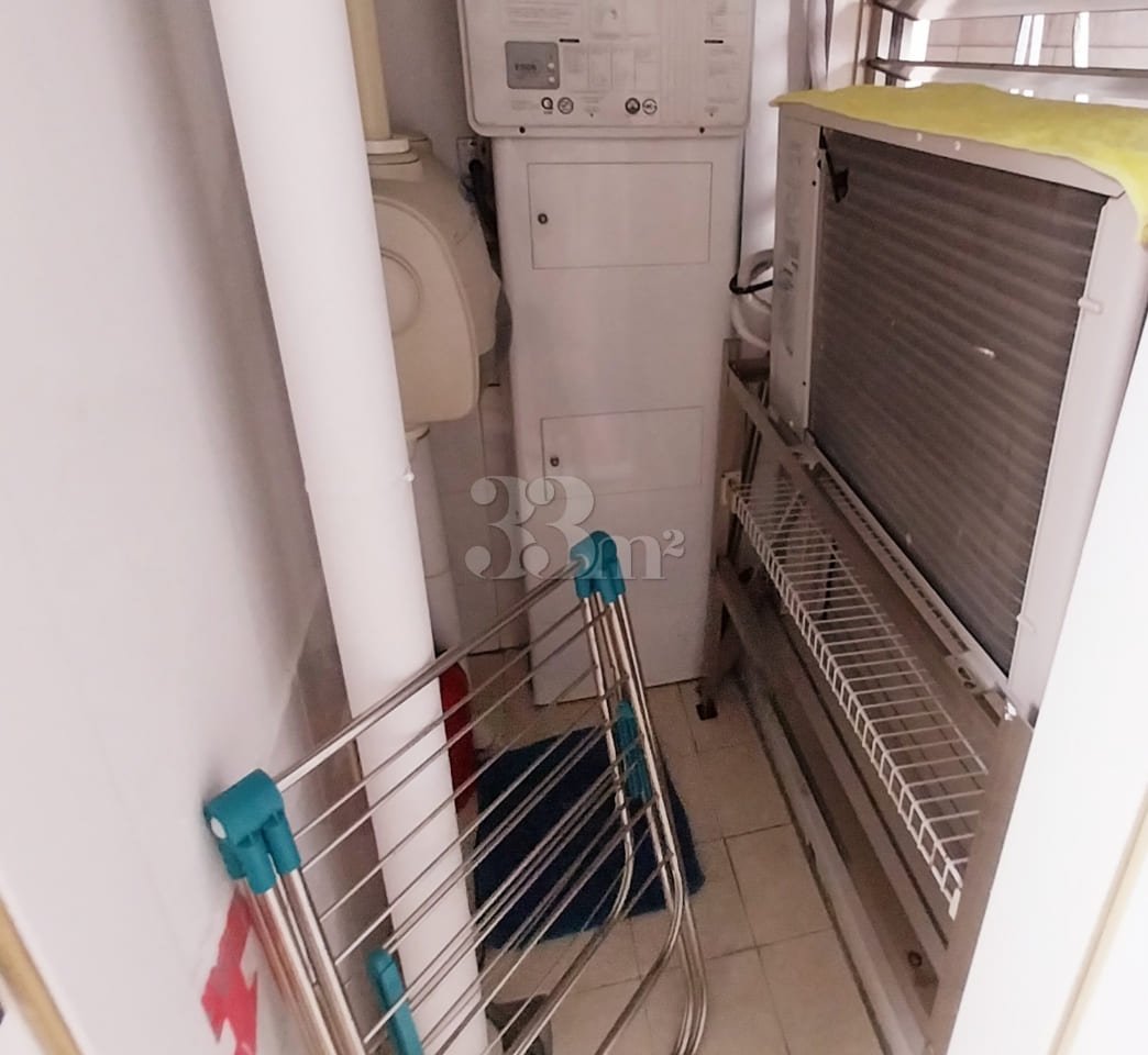 5 minutes from Gangnam Station, clean, fully 18th image