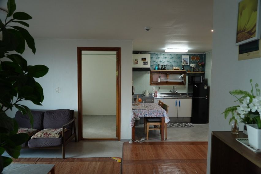 성대후문 2층 3룸. 3번째 이미지