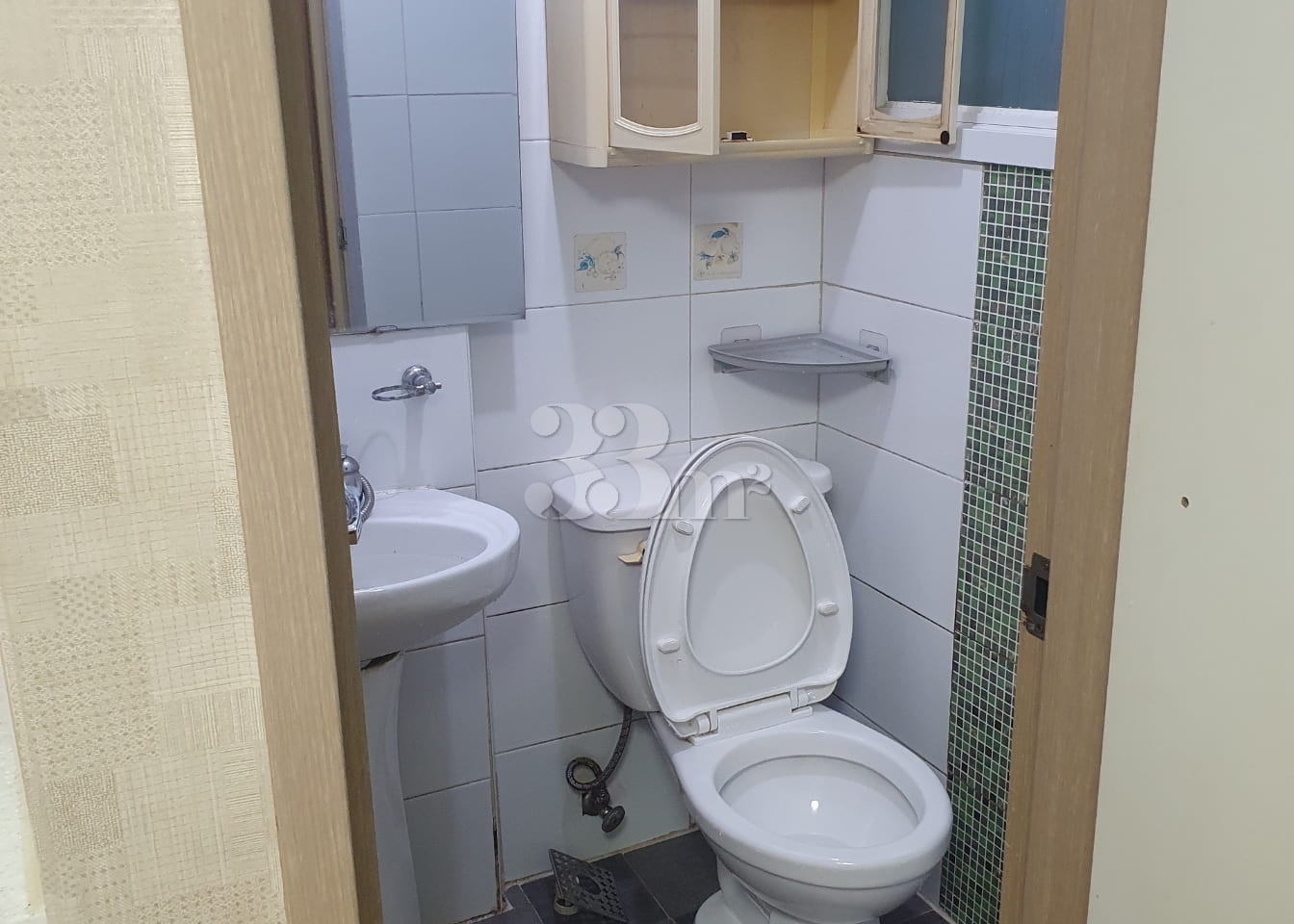 Available for immediate move-in: Unit 402 🌟 5th image