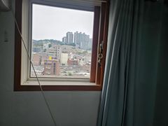 Spacious, 2-minute walk from Hansung Universi 4th image