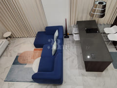 Spacious, luxurious, duplex, fully-furnished 4th image