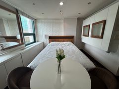 잠실역🩷석촌호수3분 0번째 이미지