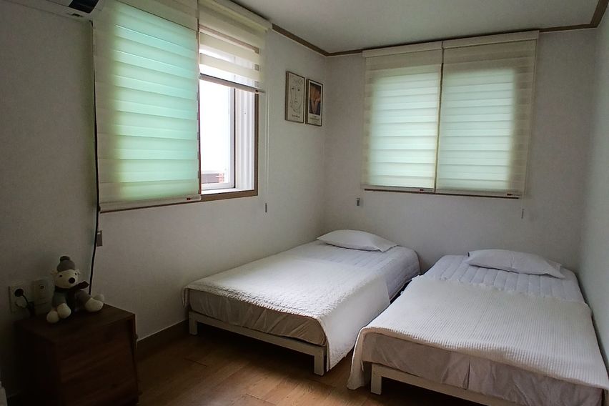 Geumjeongsan, Beomeosa, Hankuk University of  5th image