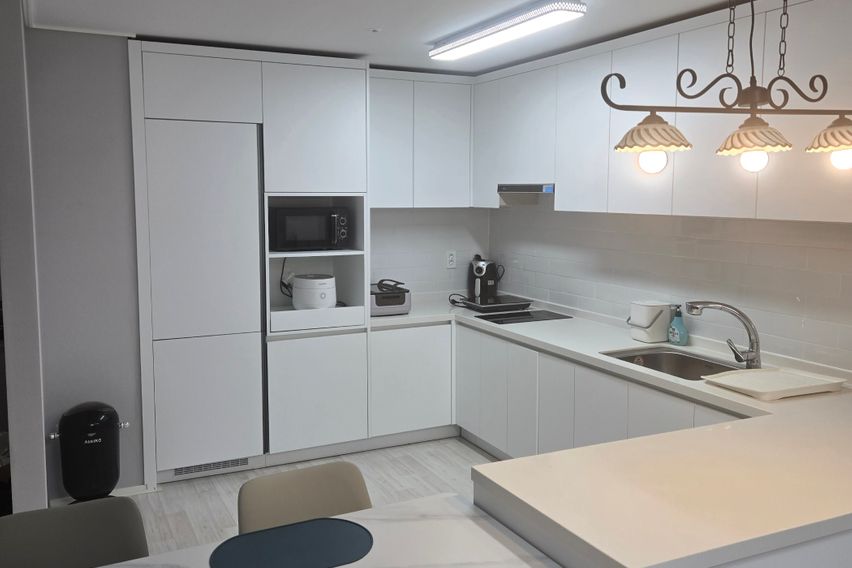 넓고 쾌적한 방