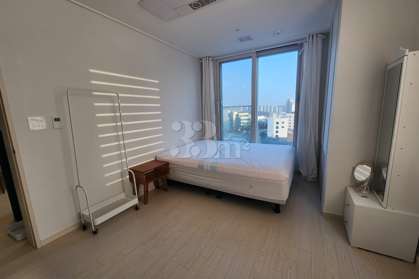 Newly built two-room unit near Sanghyeon Stat 8th image