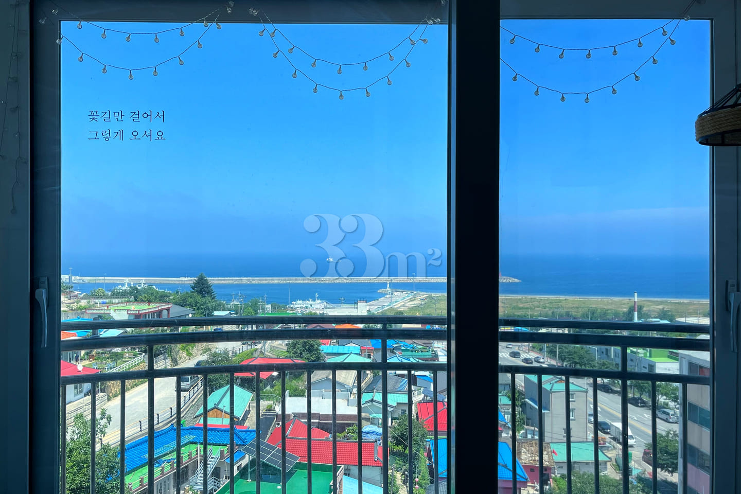 An apartment with an ocean view in Donghae 4th image
