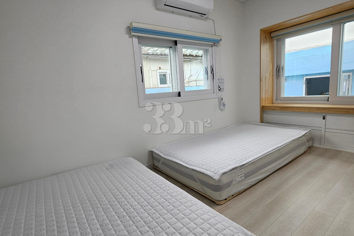 It's the heart of Gangneung's hottest spots. 3th image