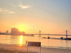 Gwangalli Beach Pretty House 3 0th image
