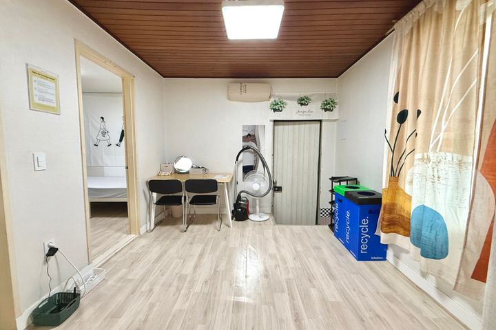 2-Room Unit, 4-Minute Walk from Ewha Womans U 6th image