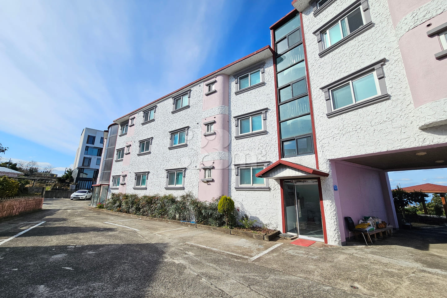West-facing / Stunning view / Fully furnished 18th image
