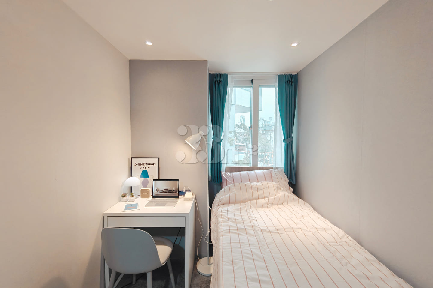 Deluxe Single Room 1 3th image