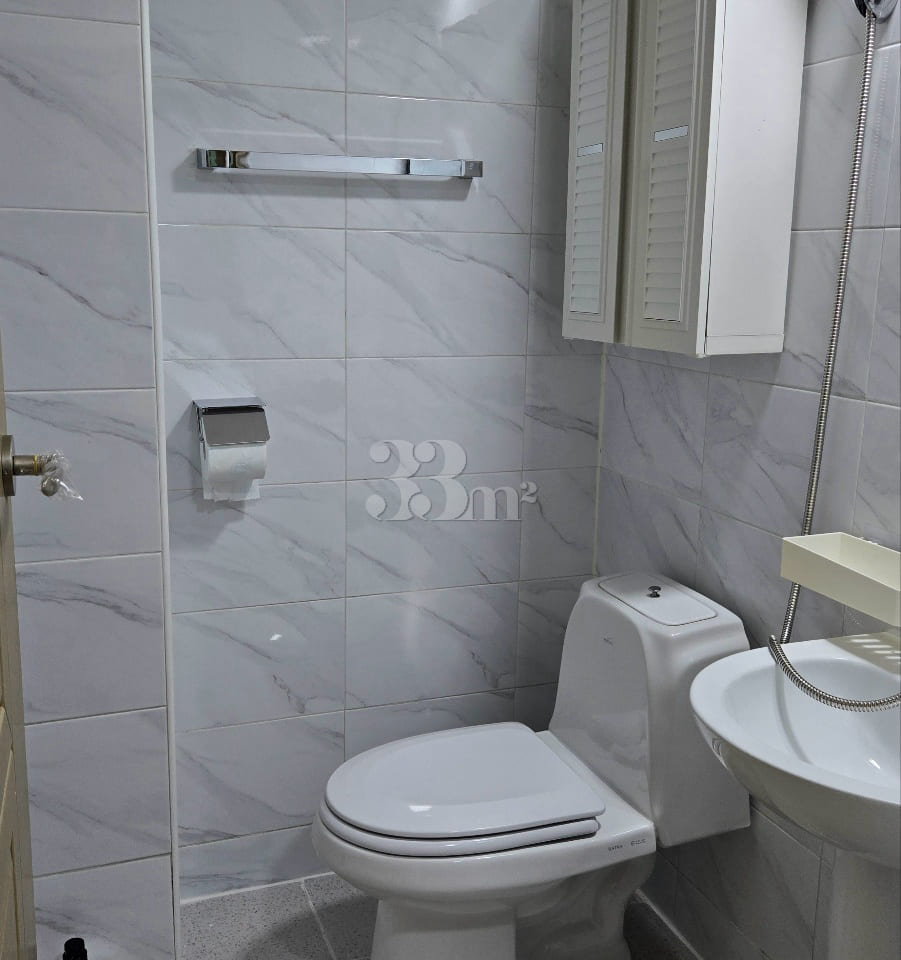 A studio apartment you'll want to stay in 9th image