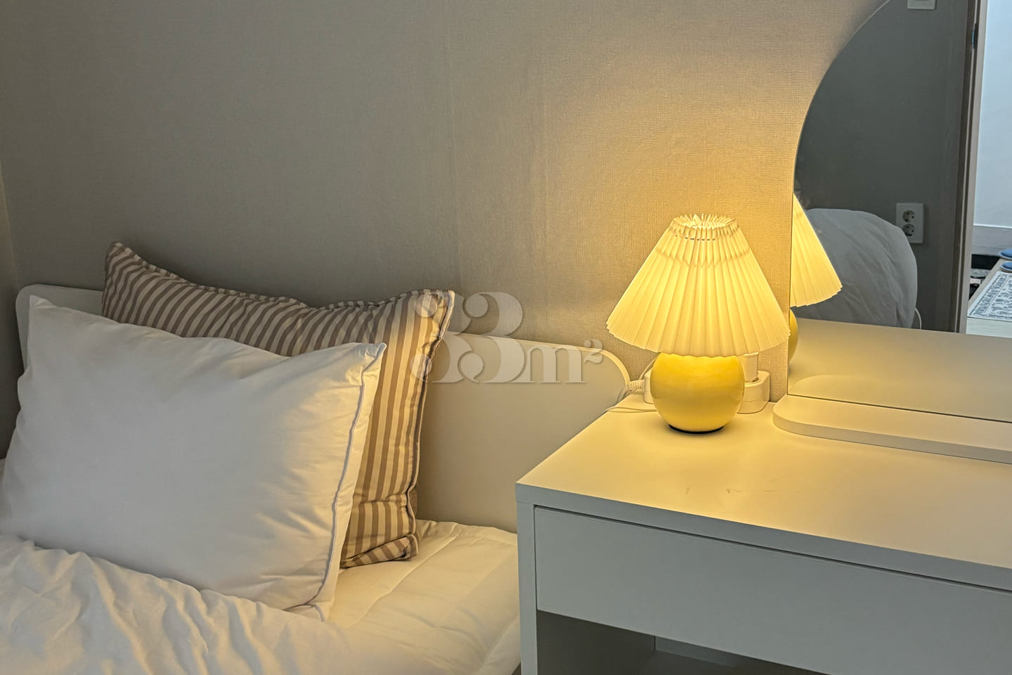 Great location in Yeonnam-dong; spacious. 8th image