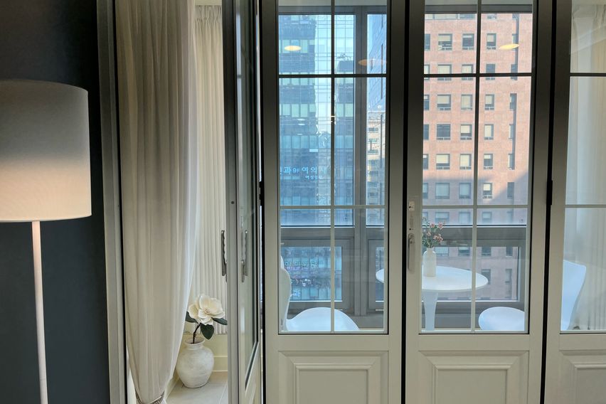 유럽감성//강남역10초 15번째 이미지