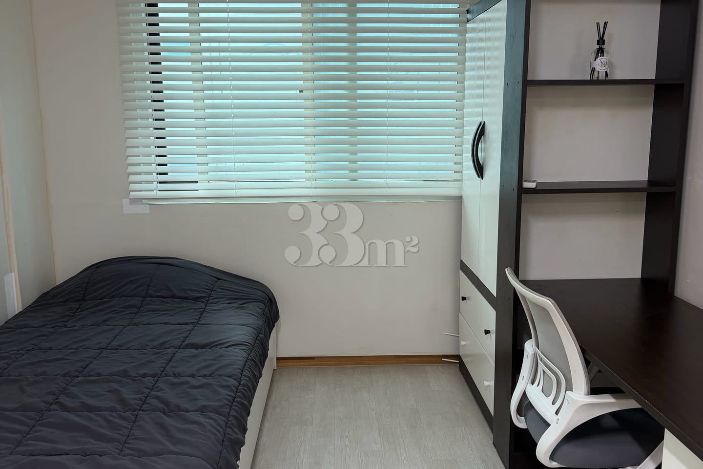 Private Room 04, 5 Minutes from Sillim Statio 0th image