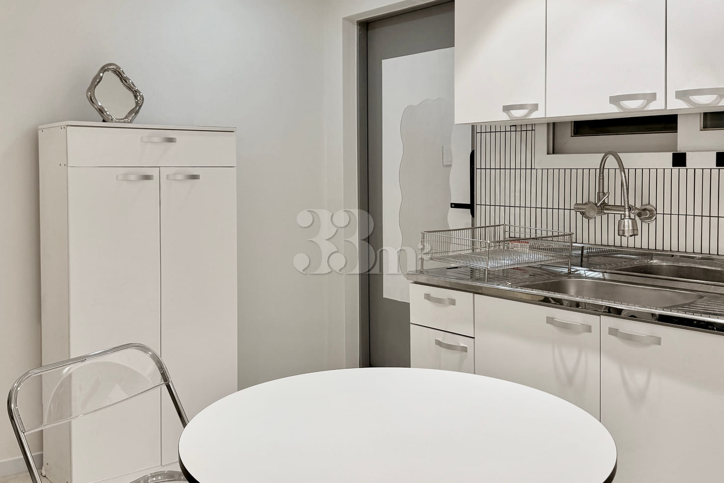 2-room apartment, 5 minutes from Hongdae/Hapj 4th image